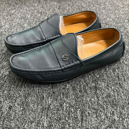 Gucci Black Horsebit Loafers for Men 0079