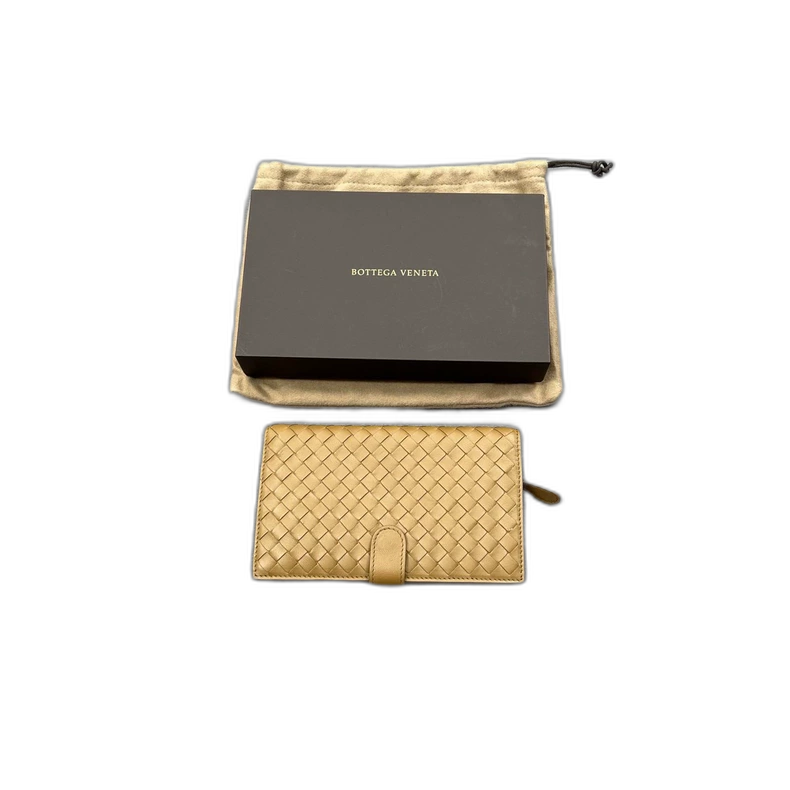Bottega Veneta Woven Wallet in Brown
