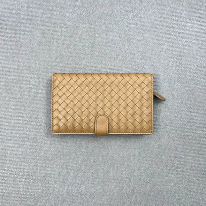 Bottega Veneta Woven Wallet in Brown