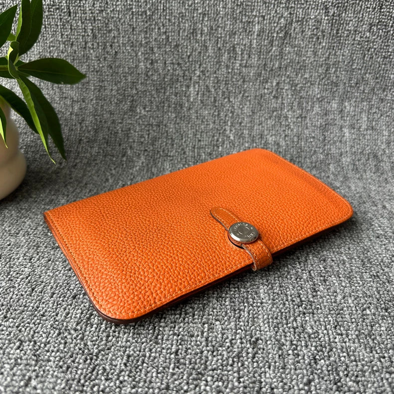 Hermes Dogon Duo Wallet in Feu Orange