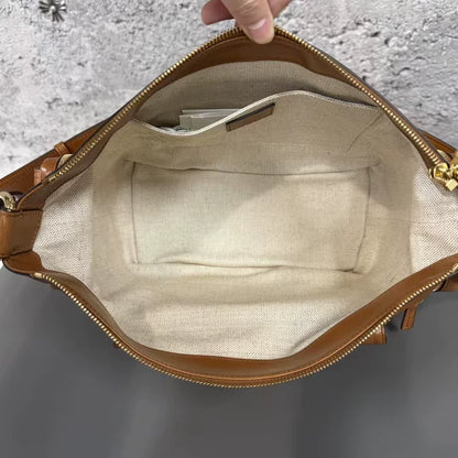 Chloe Camera Shoulder Handbag