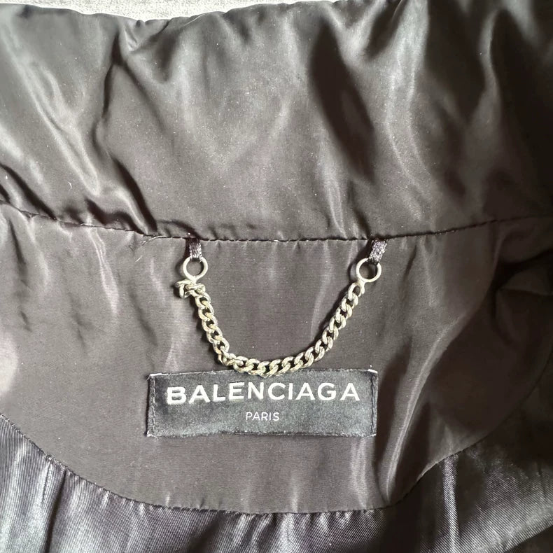 Balenciaga Black Puffer Jacket with Logo-zp