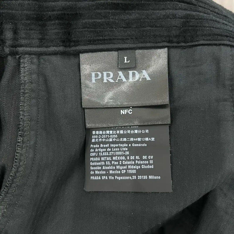 Prada Men's Casual Pants in Black