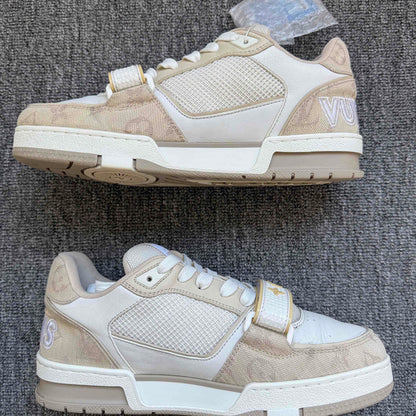 Louis Vuitton Trainer Low-top Fashion Sneakers in Khaki 0079