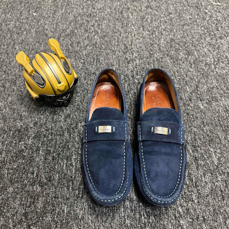 Gucci Leather Casual Loafers in Blue 0079