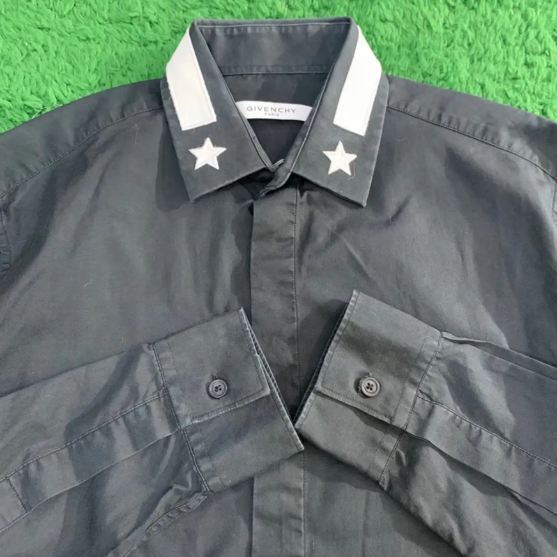 Givenchy Black Cotton Men’s Shirt with Star Collar 0089