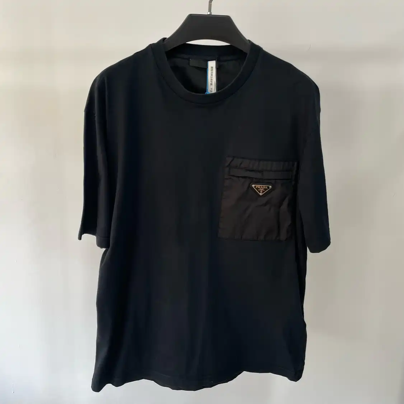 Prada Black Men's T-Shirt in Size L