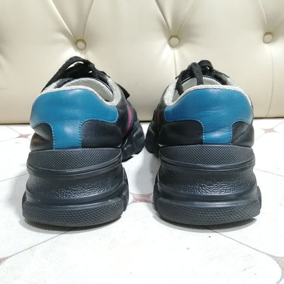 Gucci Low-Top Sport Shoes for Men in Black 0079