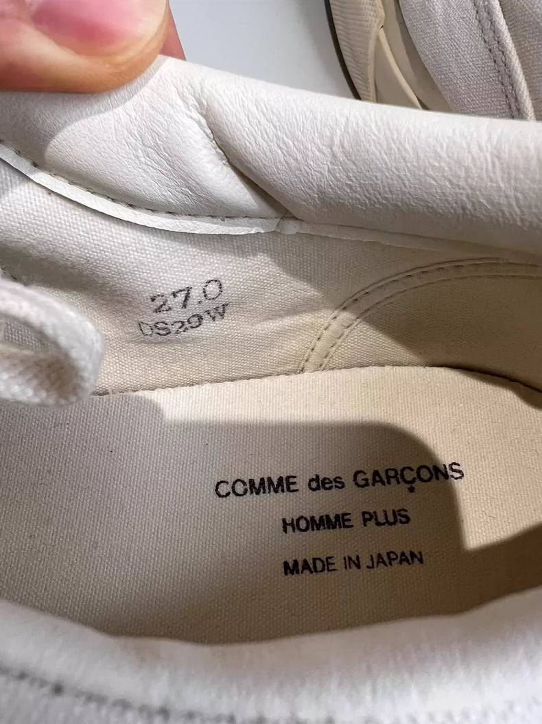 Comme des Garcons White Low Sneakers