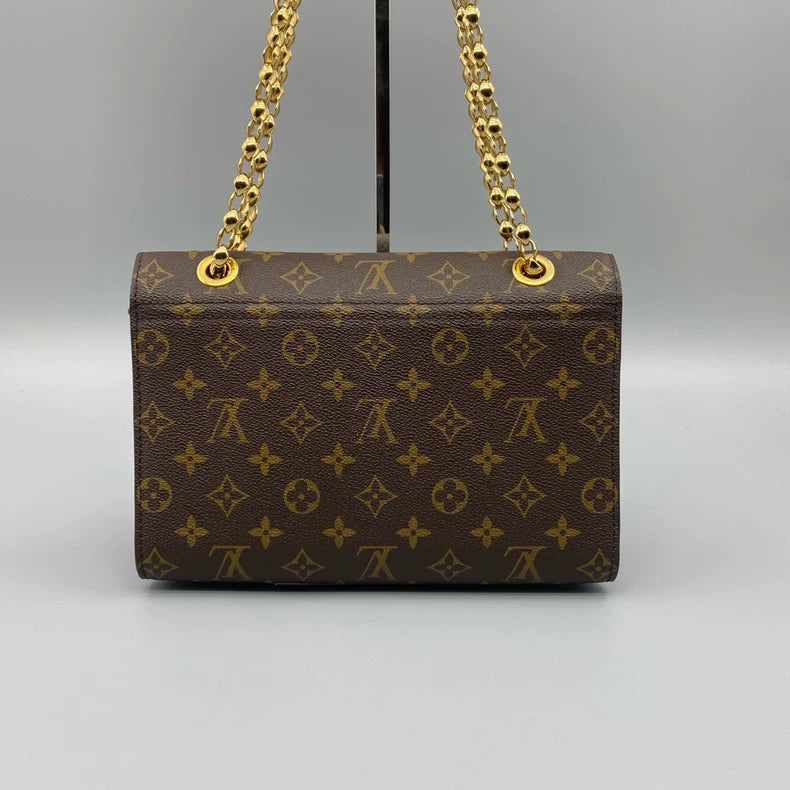 Louis Vuitton Victoria Chain Bag