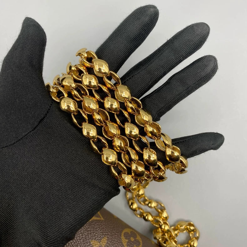 Louis Vuitton Victoria Chain Bag
