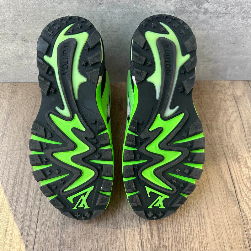 Louis Vuitton Runner Tatic Low-Top Green Sneakers 0079