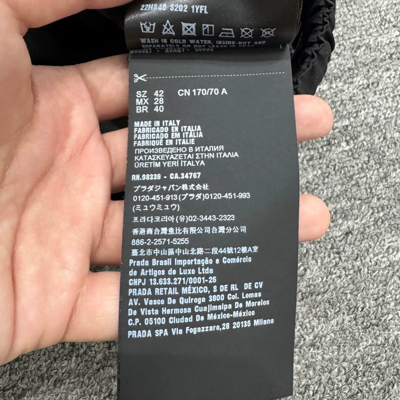 Prada Metal Nylon Drawstring Function Shorts-zp