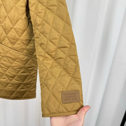 Burberry Quilted Gold Button Coat-yf