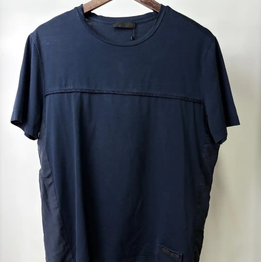 Prada Men's Navy T-Shirt in Size M