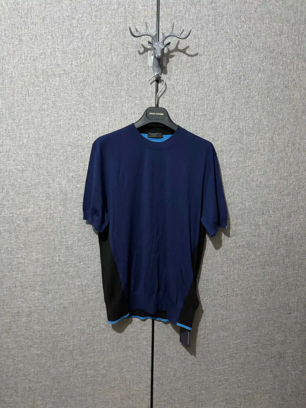 Prada Men's Navy Wool Knit Pullover with Logo