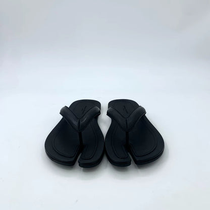Black Casual Flip Flop Sandals