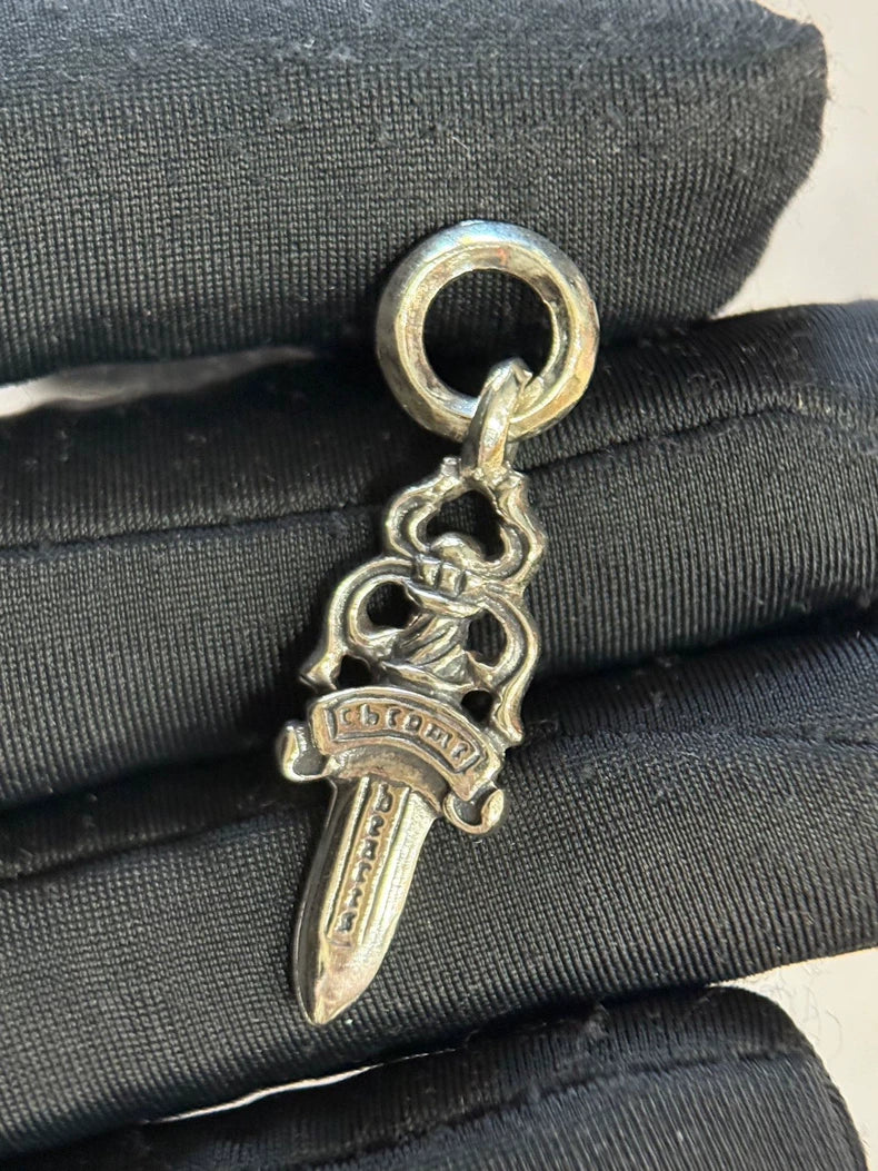 Chrome Hearts Small Sword Pendant-yf