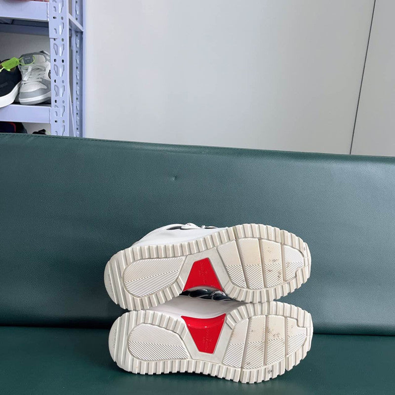 Louis Vuitton Zig Zag Sneakers in Black and White 0079