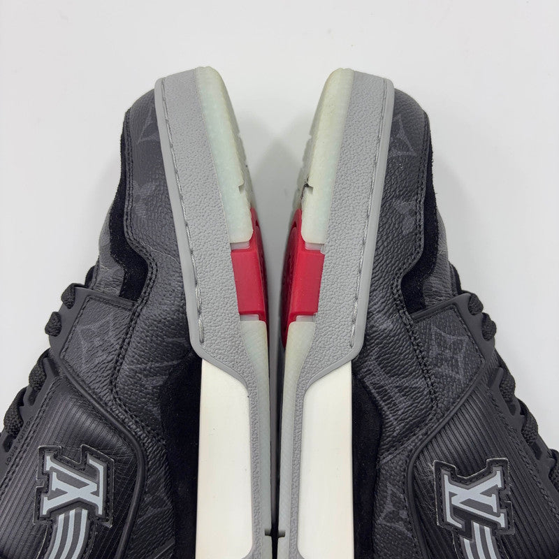 Louis Vuitton Classic Pattern Trainer Sneakers for Men 0079