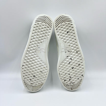 Louis Vuitton Luxurious White Monogram Sneakers 0079