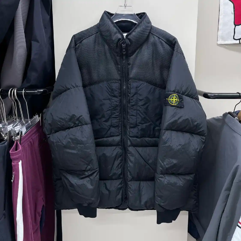 Stone Island Black Men's Down Jacket 0089