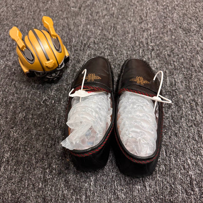 Gucci Black Leather Loafers with Bee Embroidery 0079