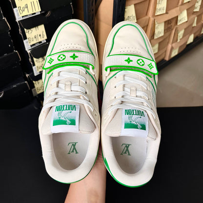 Louis Vuitton Retro Classic Trainer Sneakers 0079