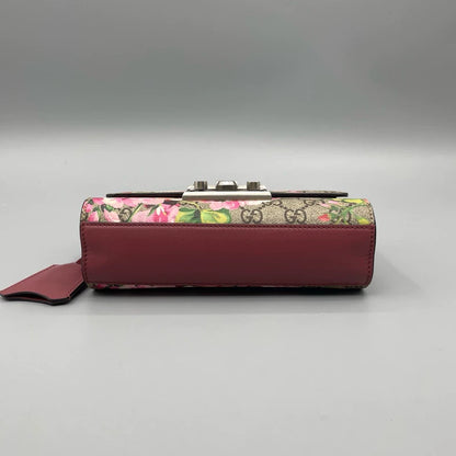 Gucci Floral Chain Shoulder Bag