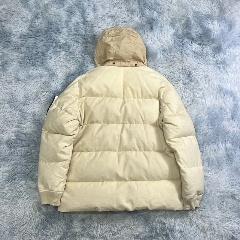 Stone Island Men's XL White Down Jacket 0089