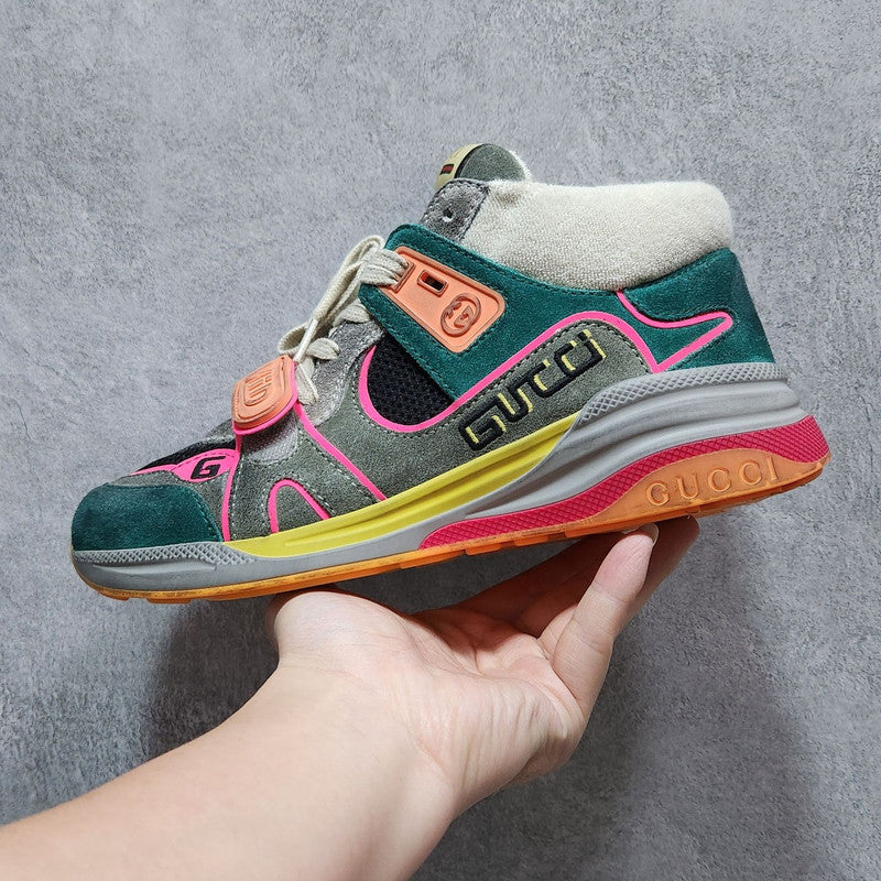 Gucci Ultrapace Suede Sneakers for Men 0079
