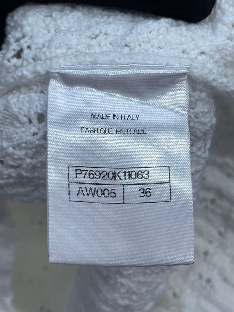 CHANEL White Knitted Sweater with Floral Design