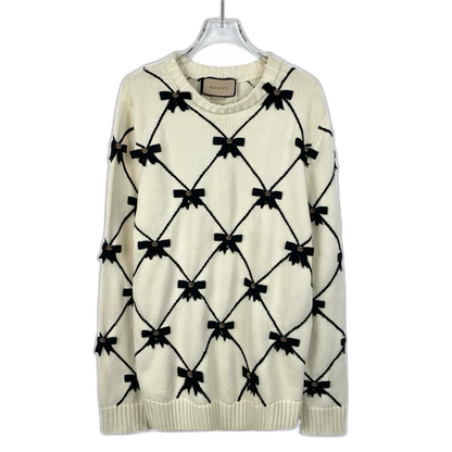 Gucci Logo Bow Knit Sweater in Cream
