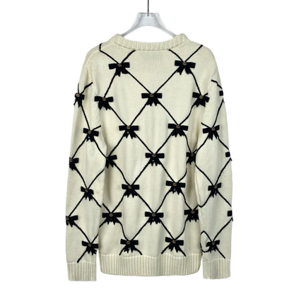 Gucci Logo Bow Knit Sweater in Cream