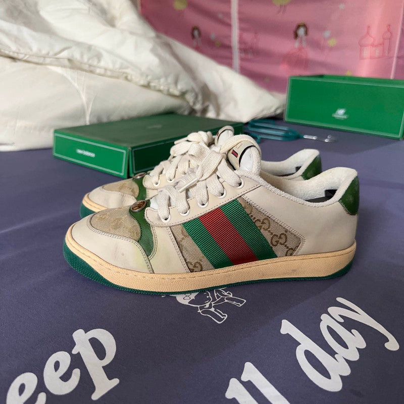 Gucci Screener Distressed Leather Low-Top Sneakers 0079