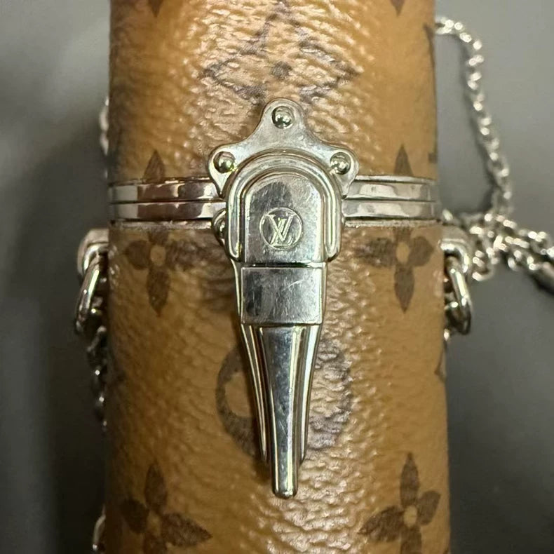 Louis Vuitton LV口红包