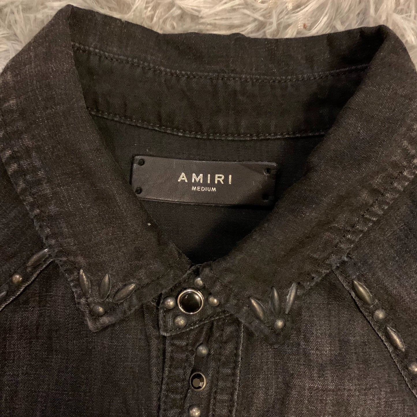 Amiri19ss rivet rhinestone shirt