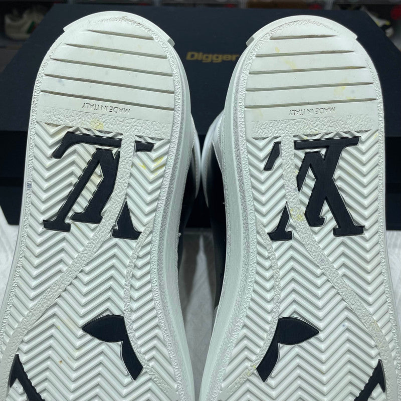 Louis Vuitton Charlie Stylish High-Top Casual Sneakers 0079