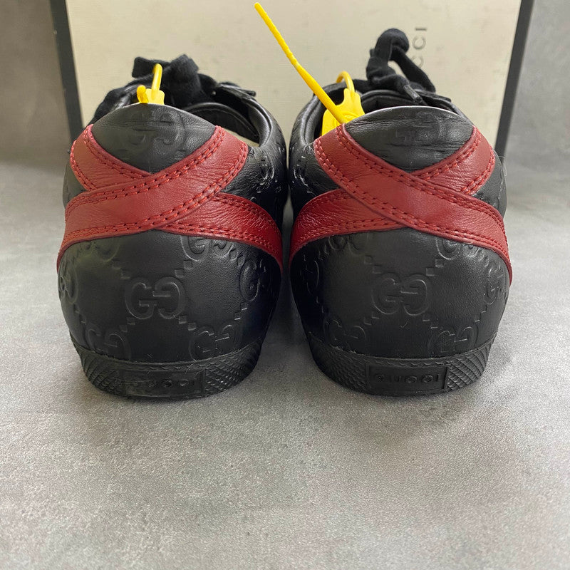 Gucci Low-Top Sneakers with Signature Design 0079
