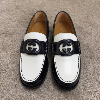 Gucci Stylish Black Loafers for Men 0079