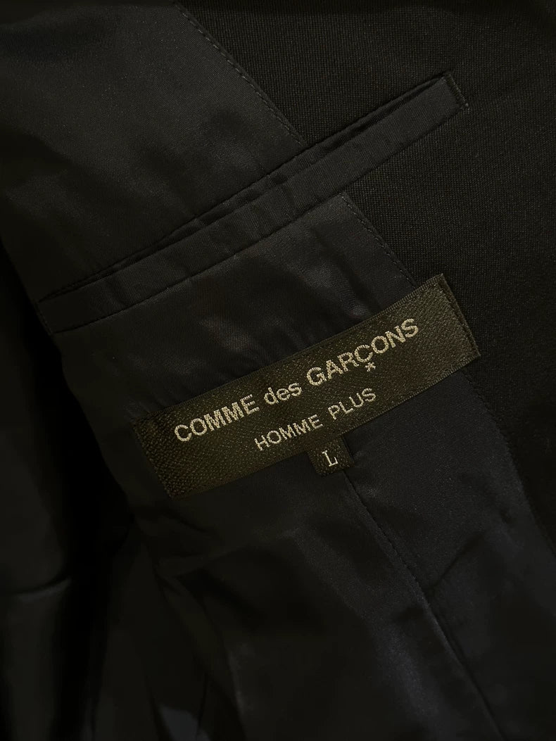 COMME des GARCONS HOMME PLUS Suit