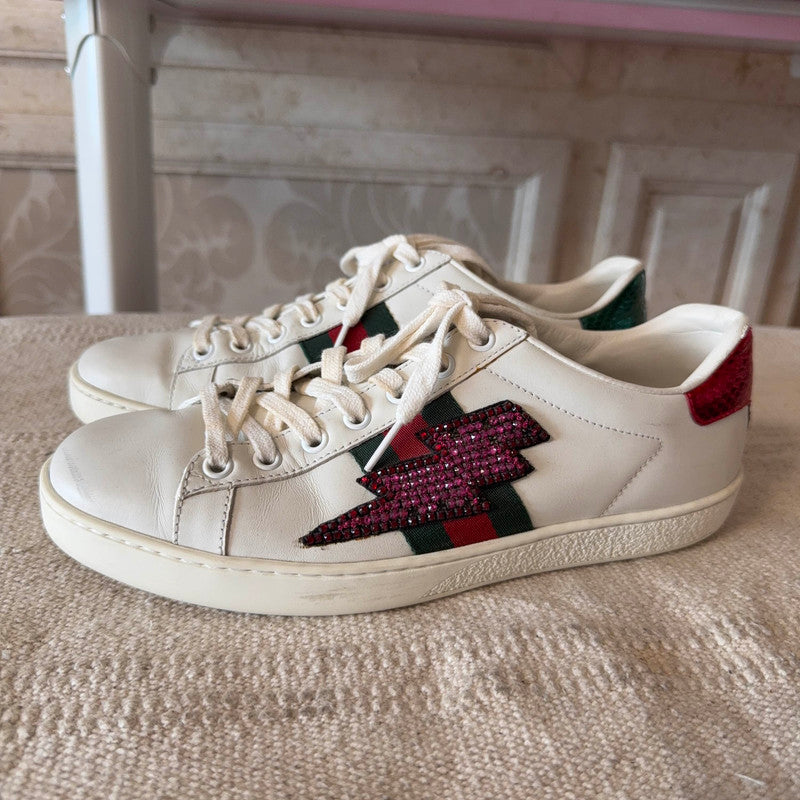 Gucci Stylish White Leather Sneakers with Red Green 0079