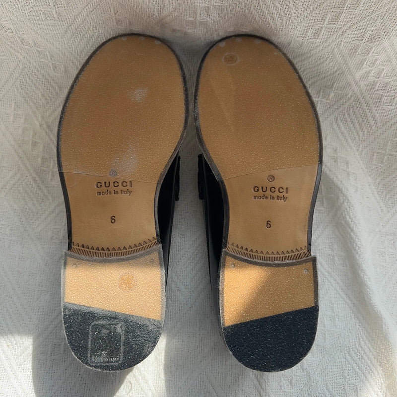 Gucci Stylish Black Leather Loafers for Men 0079