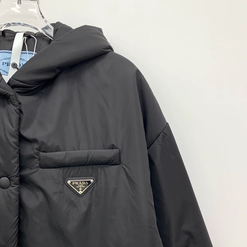 Prada Black Hooded Down Jacket 22款