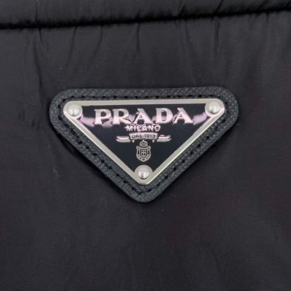 Prada Black Hooded Down Jacket 22款