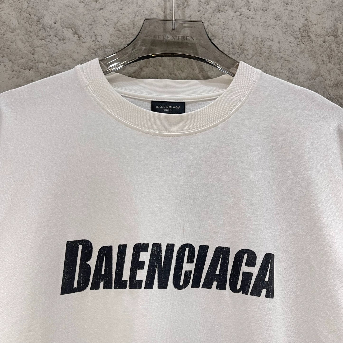 Balenciaga new white distressed letter logo short sleeved shirt