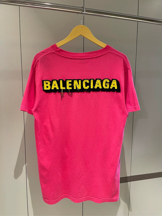 Balenciaga dragon fruit colored back patch logo short sleeved shirt