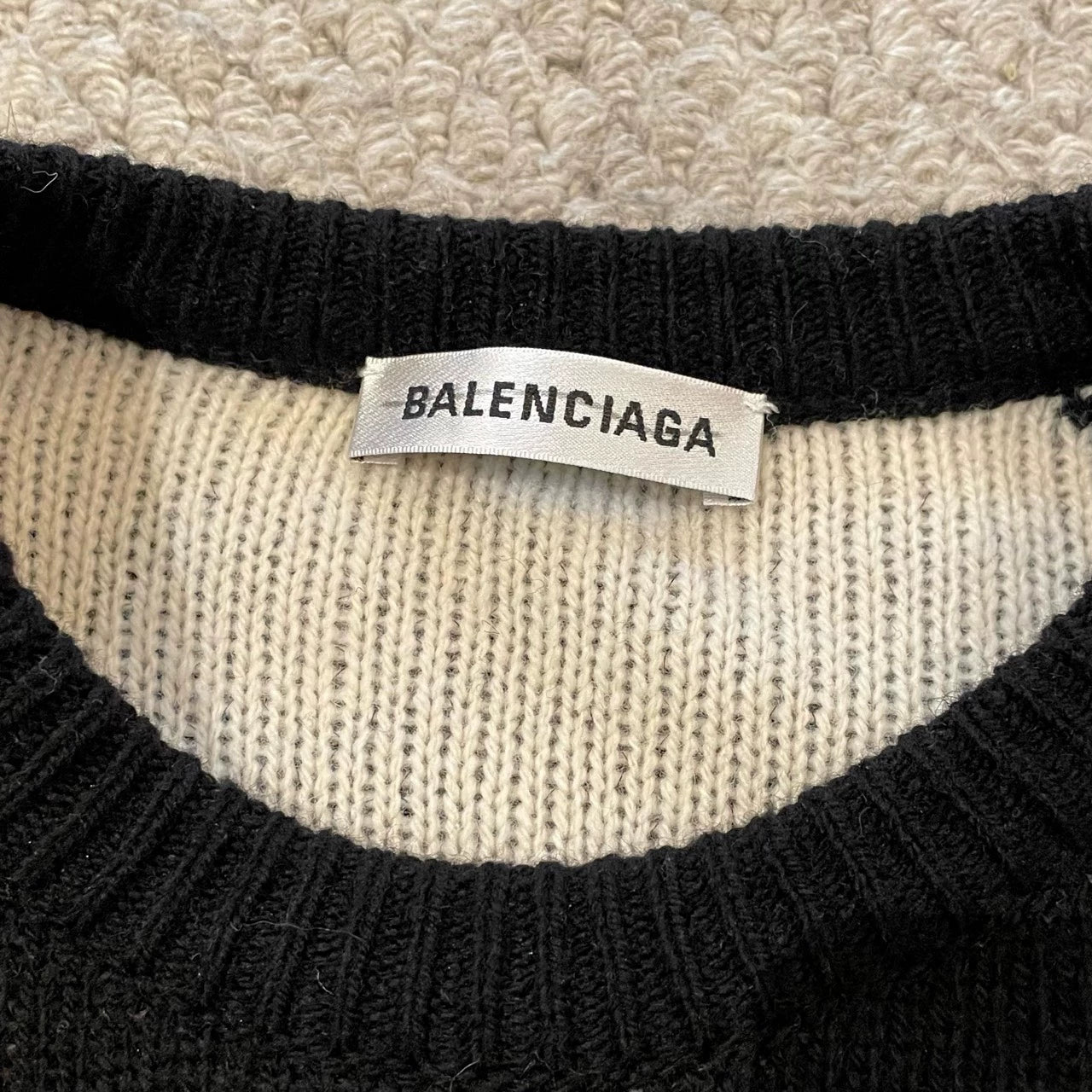 Balenciaga Black Bullet Screen Logo Round Neck Sweater