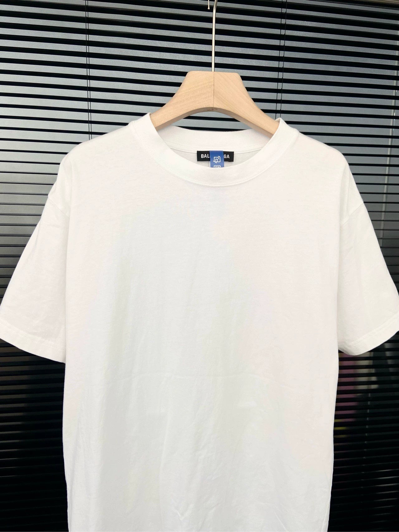 Balenciaga back letter logo short sleeved shirt