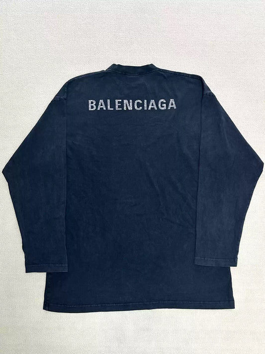 Balenciaga23SS rhinestone hot stamping logo distressed long sleeved
